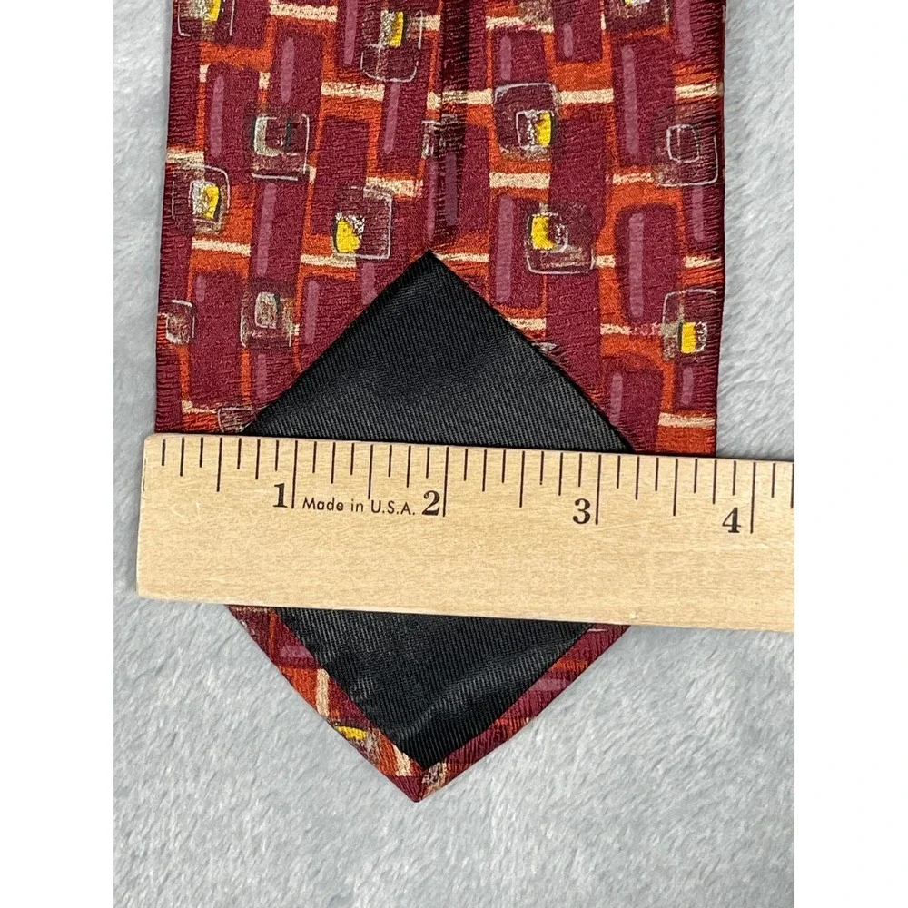 Hugo Boss Mens Silk Tie Burgundy Orange Geometric Abstract Made in Italy 59x3.75